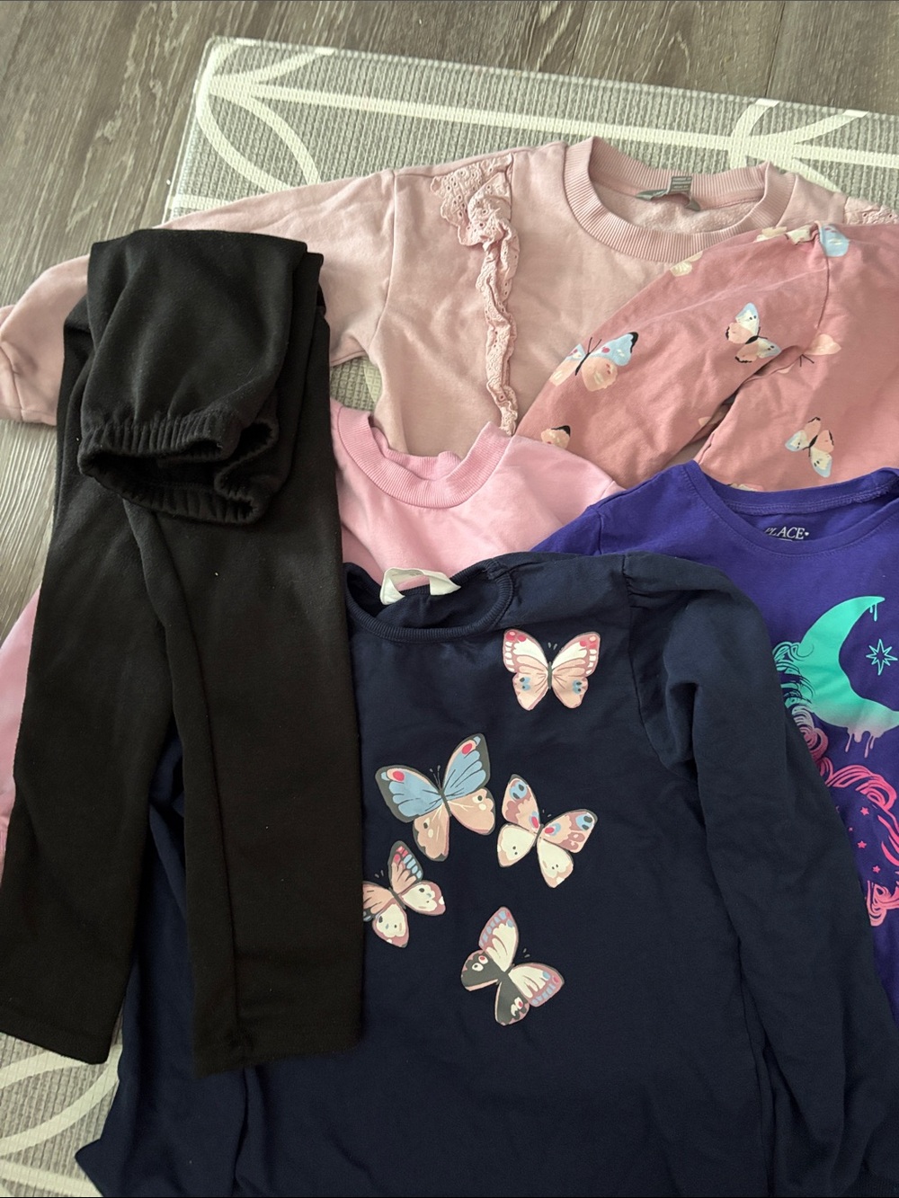 6 piece long-sleeved top sweatshirt warm leggings lot girls 7/8 bundle lot